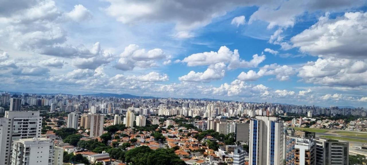 Linda Em Aeroporto De Congonhas * São Paulo